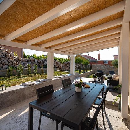 Holiday House Ventum Razanac Luaran gambar