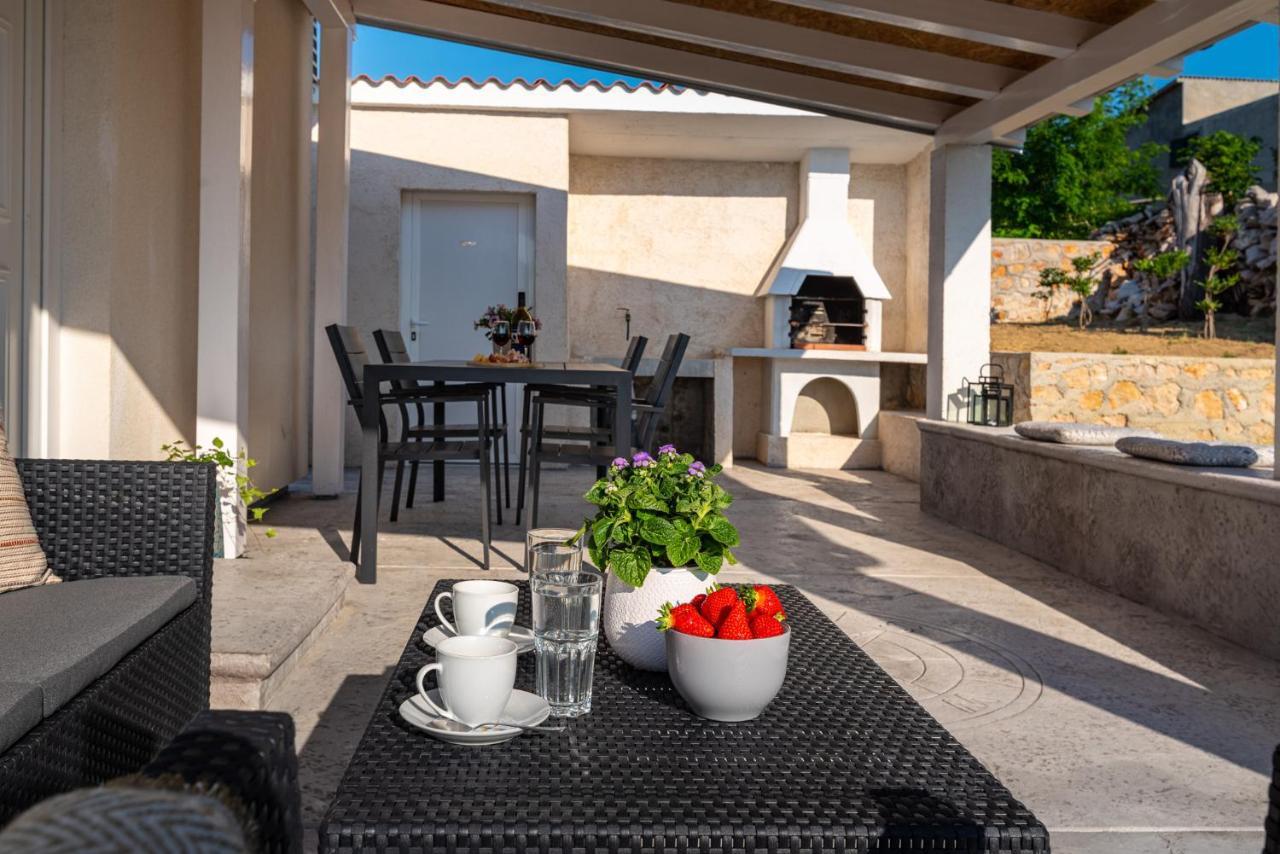 Holiday House Ventum Razanac Luaran gambar